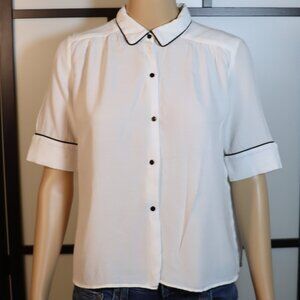 White and Black Buttoned Top
